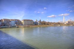 Basel-St-Johann-Rhein-1350