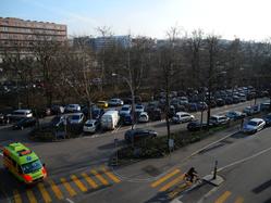 Basel-Zoo-Parkplatz-Ambulanz-0231