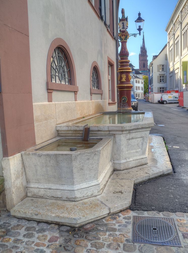 ./Basel-Brunnen-Augustiner-Brunnen-Augustinergasse-Rheinsprung-1100.JPG