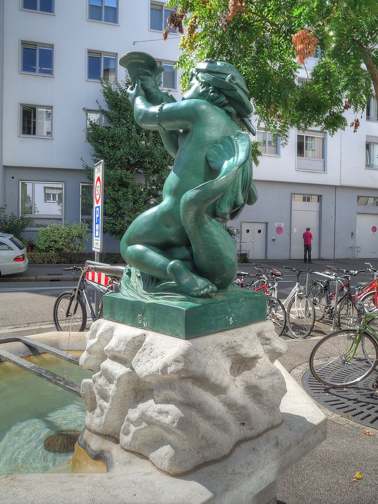 ./Basel-Brunnen-Mittlere-Strasse-Luginsland-Brunnen-2020.JPG