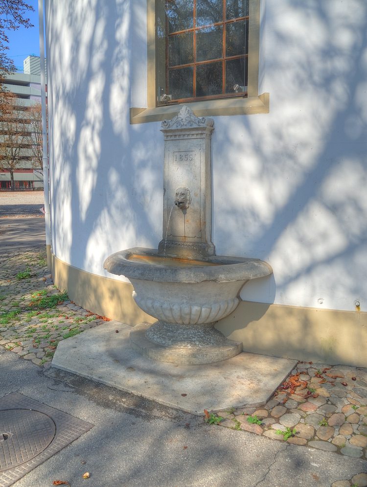 ./Basel-Brunnen-Rosental-Kapelle-1120.jpg