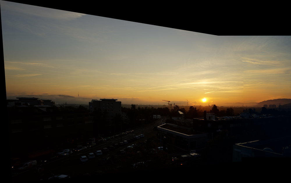./Basel-Sonnenuntergang-DSC00225.jpg