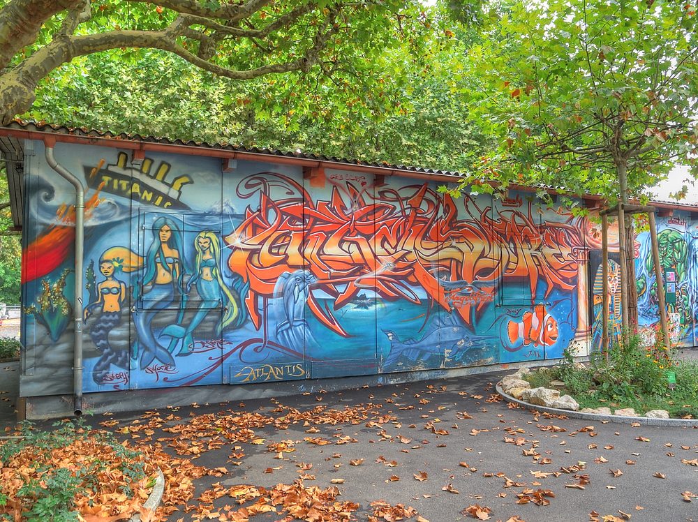 ./Basel-Stadt-Graffiti-Tags-Geschmier-Wandbemalung-Wandbild-Kunstwerk-1-2100.jpg