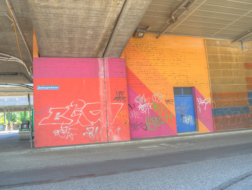 ./Basel-Stadt-Graffiti-Tags-Geschmier-Wandbemalung-Wandbild-Kunstwerk-2160.JPG