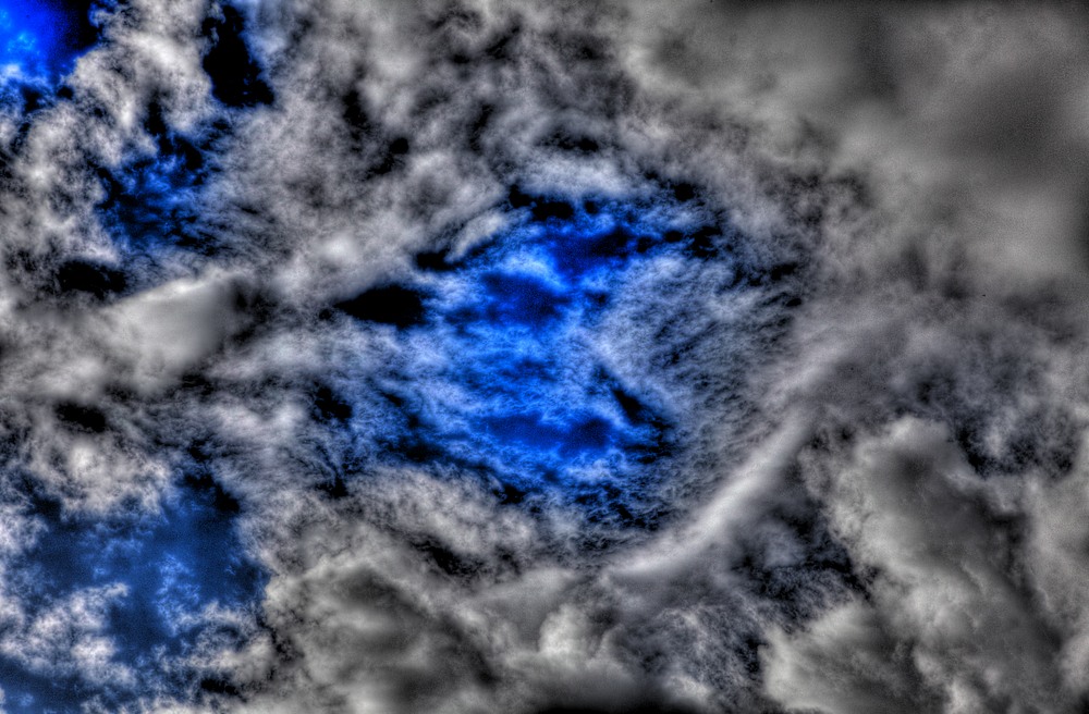 ./Basel-HDR-Wolken-3170.jpg