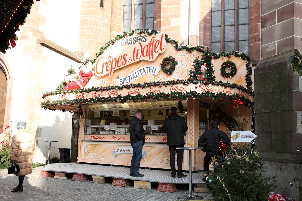 ./Basel-Weihnachten-Weihnachtsmarkt-2011-Barfuesserplatz-Gassers-Crepes-Waffeln-4220.jpg