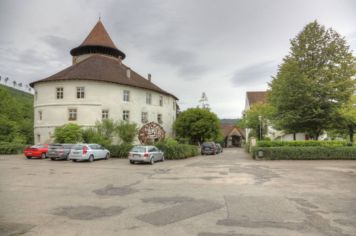 ./Zwingen-Schloss-0070.jpg