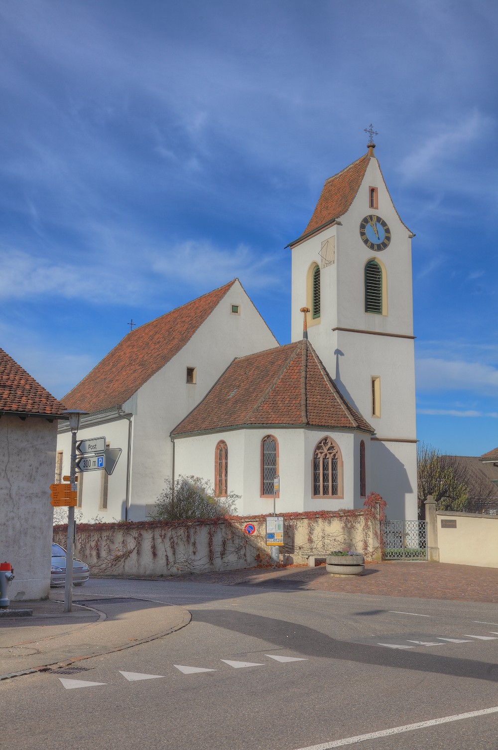 ./Herbst-Gempen-nach-Dornach-Wanderweg_Kirche-190.jpg