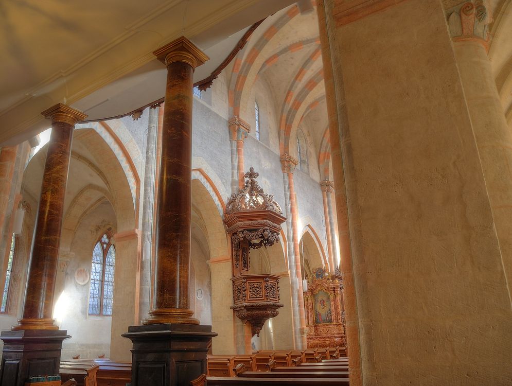 ./St-Ursanne-Jura-1420-Kirche-Kloster-Stift-Kanzel.jpg