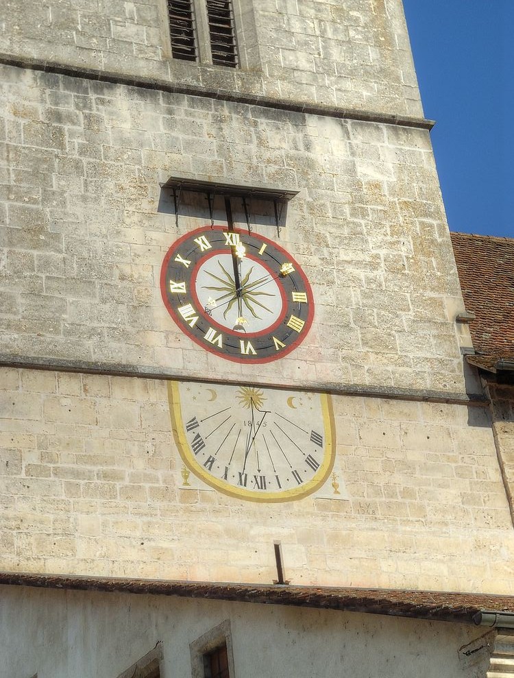 ./St-Ursanne-Jura-1500-Kirche-Kloster-Stift-Turm-Uhr.jpg