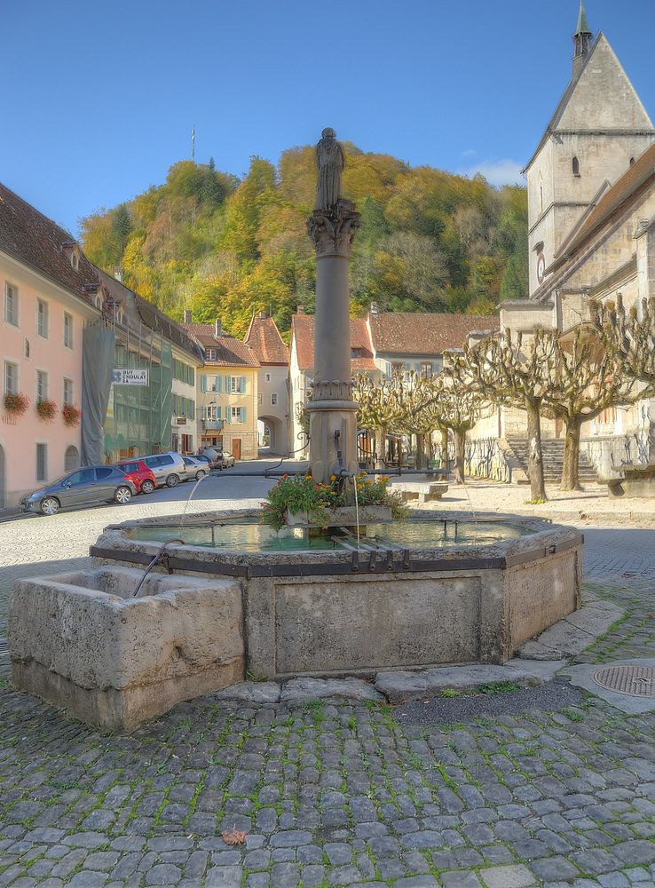 ./St-Ursanne-Jura-1760-Brunnen.jpg